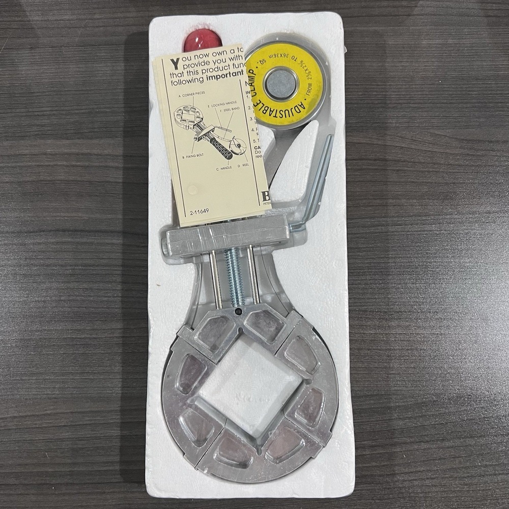 Merle Adjustable Corner Clamp - Picture 5 of 5